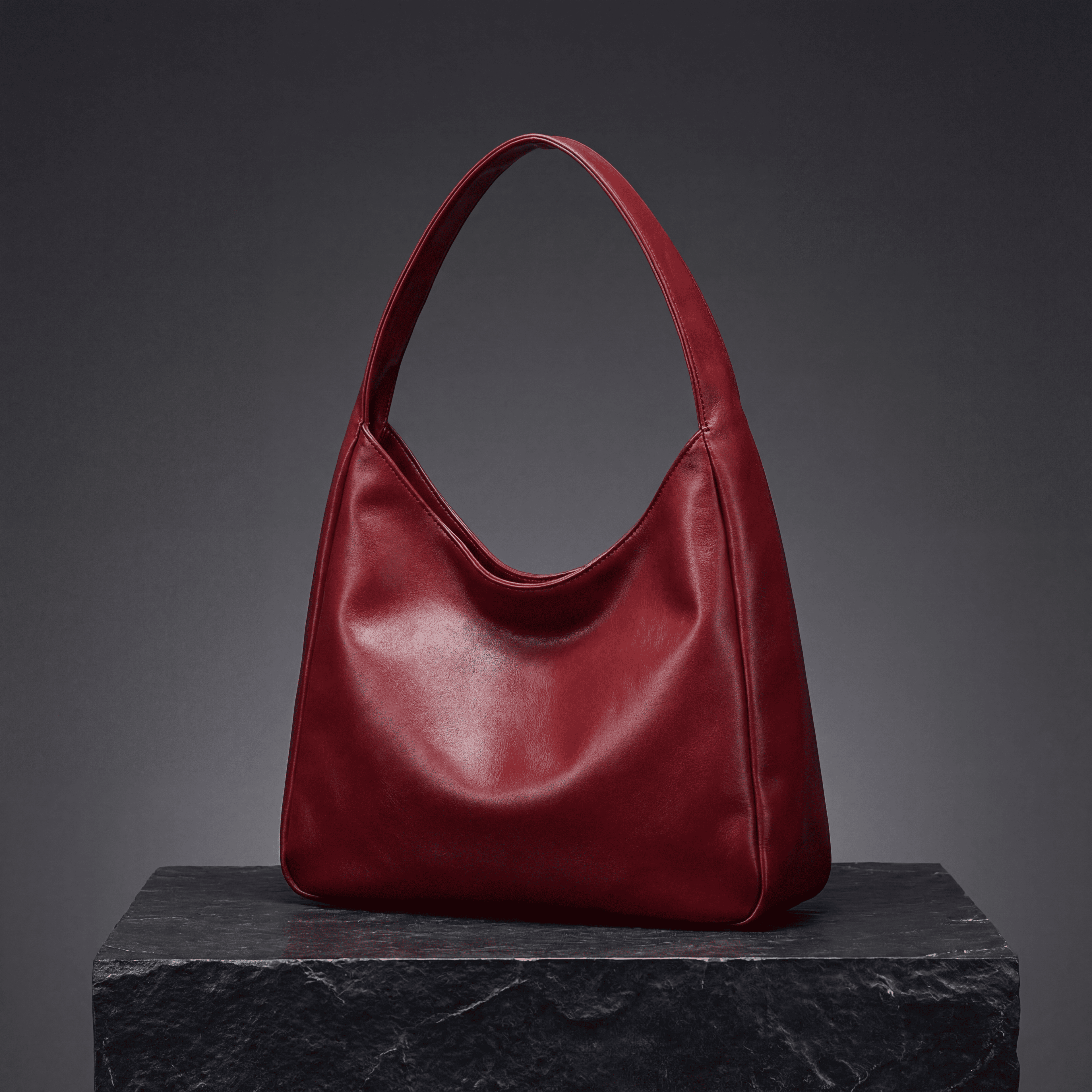 Toth Lion Ridge Large Capacity Shoulder Bag